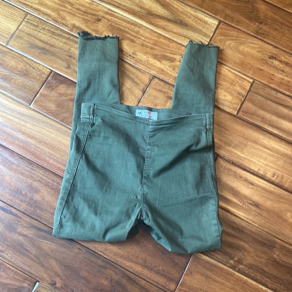 FREE PEOPLE LODEN GREEN STRETCH LEGGING JEAN PANT SIZE W28